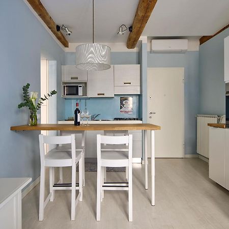 Panicale Blue Historic 1Br Stay Near Medici Chapels & Mercato Centrale Флоренция Экстерьер фото